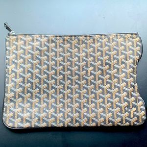 Authentic Goyard Clutch